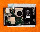 Le système de refroidissement de la Nintendo Switch 2 comprend un petit ventilateur et un caloduc en cuivre (Image source : ProModding, YouTube)